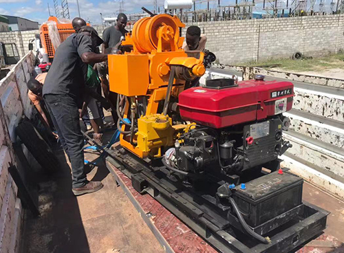 qirui water well drilling machine in kenya .it helps client drilling above 20holes water well .